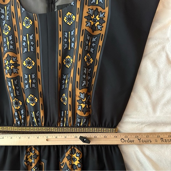 Anna Sui Oriental Pattern Black Dress 8 Cinched Waist Knee Length Fun Party Date - Picture 6 of 9